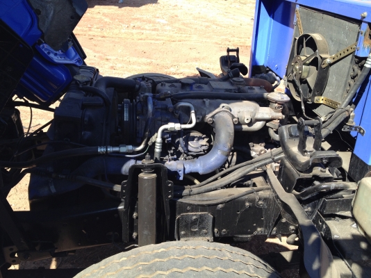 ราคาถูกๆต้อนรับปีใหม่ โทรหาวิได้เลยค่ะ  4 ล้อเล็ก NKR  กระบะคาร์โก้ ยาว 3.10 เมตร เครื่อง 4JB1 รถสวย ยาง 750/15 พร้อมเล่มเอกสารครบ โทร.