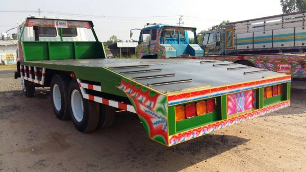 ขายเทรลเลอร์HINO F17 เบรกทิฟฟี่ เครื่องดีแคชซีสวย สภาพพร้อมใช้งาน เอกสารพร้อมโอน สนใจโทร 090-8588220คุณนะ 093-3258446คุณบิว หรือเข้าดูสินค้าอื่นๆได้ที่ www.truck.in.th/498 หรือเพจFacebook ณรงค์ ซื้อขายรถมือสอง (เว็บไซต์ส่วนตัว) หรือFacebook ตลาดรถมือสอง ค