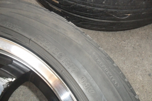 ล้อแม็ก17นิ้ว5รู100/114 พร้อมยาง สวยๆ 4 ล้อ ราคา 6900 บาท