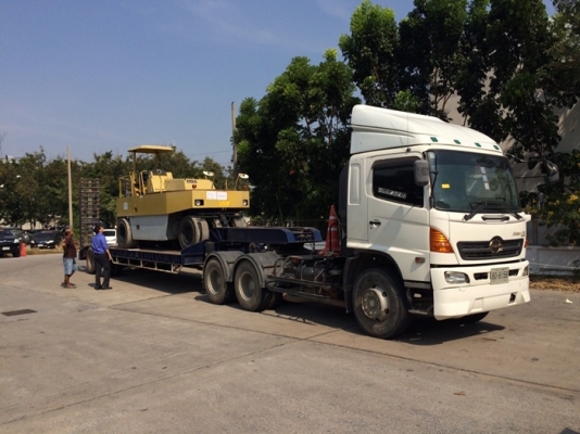 ส่งมอบครับ รถบดT2 มุ่งหน้าสู่ จ.สิงห์บุรี ขอบคุณลูกค้ามากๆครับ