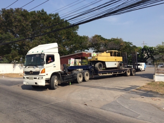 ส่งมอบครับ รถบดT2 มุ่งหน้าสู่ จ.สิงห์บุรี ขอบคุณลูกค้ามากๆครับ