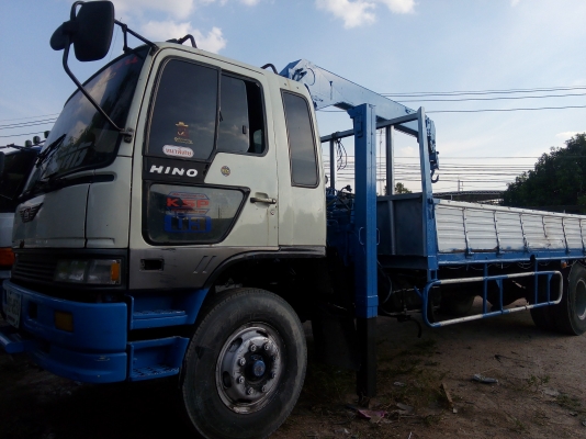 ขายถูก รถบรรทุก6ล้อใหญ่ ติดเฮี๊ยบ