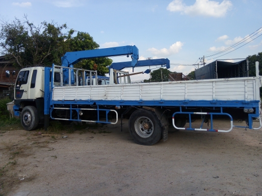ขายถูก รถบรรทุก6ล้อใหญ่ ติดเฮี๊ยบ