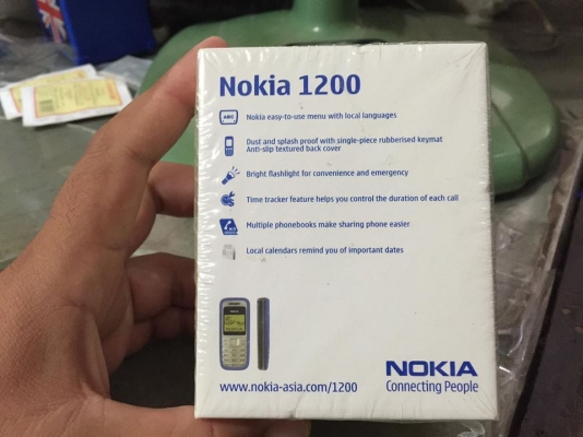 มือถือโนเกียรุ่น1200 อุปกรณ์แท้ครบกล่อง ราคาต่อรองได้ โรงเรียนบ้านคลองใหม่ ซอยคลองใหม่ ห่างทางแยกสามพราน 1 ไฟแดง สามพราน นครปฐม
