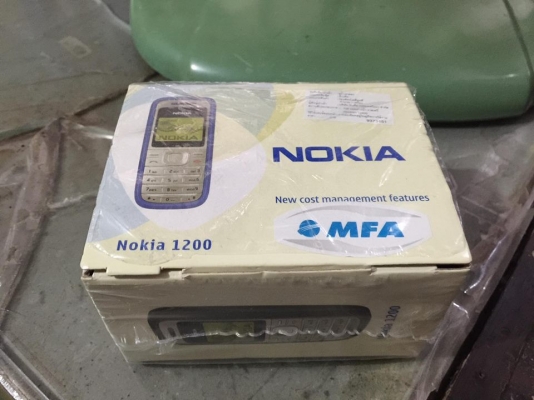 มือถือโนเกียรุ่น1200 อุปกรณ์แท้ครบกล่อง ราคาต่อรองได้ โรงเรียนบ้านคลองใหม่ ซอยคลองใหม่ ห่างทางแยกสามพราน 1 ไฟแดง สามพราน นครปฐม