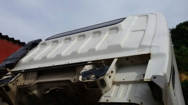 รถมิตซู 6 ล้อดั้ม 130 แรงม้า. ปี 45.   สนใจติดต่อ  081 - 6079515