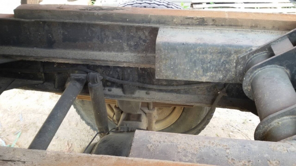 รถมิตซู 6 ล้อดั้ม 130 แรงม้า. ปี 45.   สนใจติดต่อ  081 - 6079515