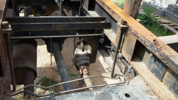 รถมิตซู 6 ล้อดั้ม 130 แรงม้า. ปี 45.   สนใจติดต่อ  081 - 6079515