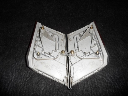 ขาย ทับทิบฝาท้าย  มิตซูบิชิ แลนเซอร์ ซีเค4 มือสอง Mitsubishi Lancer CK4 ของแท้นำเข้าจากญี่ปุ่น