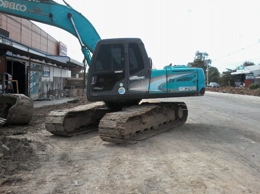ขายด่วน KOBELCO SK200 MART III สภาพพร้อมใช้งาน เครื่องดีปั้มดี เอวแน่น ไฟฟ้าอยู่ รถทำงานทุกวัน เอกสารใบแจ้งจำกน่าย