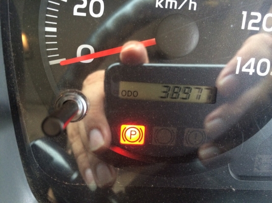 รถฮีโน่ 6 ล้อดั้ม FC9J 175 แรงม้า. ปี 56.  ( รถวิ่ง 38,xxx กม. )    สนใจติดต่อ  081 - 6079515