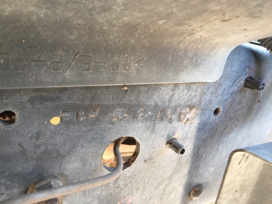 รถฮีโน่ 6 ล้อดั้ม FC9J 175 แรงม้า. ปี 54.  ( รถวิ่ง 5x,xxx กม. )    สนใจติดต่อ  081 - 6079515