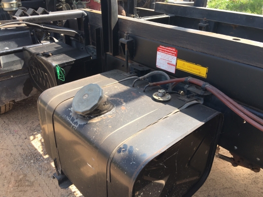 รถฮีโน่ 6 ล้อดั้ม FC9J 175 แรงม้า. ปี 54.  ( รถวิ่ง 5x,xxx กม. )    สนใจติดต่อ  081 - 6079515