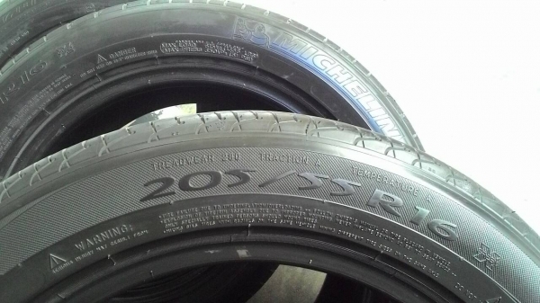 205/55R16 MICHELIN Primacy ชุด 4 เส้น tel.081-427-3941 ไอดีไลน์ autobot107 205/55R16 MICHELIN Primacy ชุด 4 เส้น tel.081-427-3941 ไอดีไลน์ autobot107
