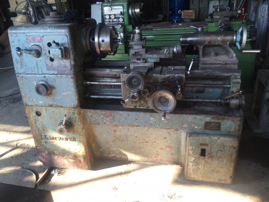 ขายกลึงญี่ปุ่น2เพลา4ฟุตครึ่งพร้อมใช้เสียงดังนิดหน่อยครับ