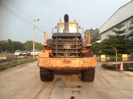 รถตักล้อยาง DOOSAN รุ่น MEGA 300V รถตักล้อยาง DOOSAN รุ่น MEGA 300V