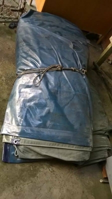 ขายผ้าใบขนาดใหญ่ ใช้คุลมรถเทนเลอร์ 18 ล้อ