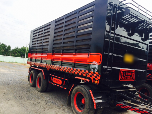 Hino 344 ปี58 ดั๊มเกษร แม่ สูง2.30 ยาว 6.10 กว้าง 2.50 ลูก สูง2.30 ยาว 6.80 กว้าง 2.50 สนใจติดต่อ 093-1406977 เต้