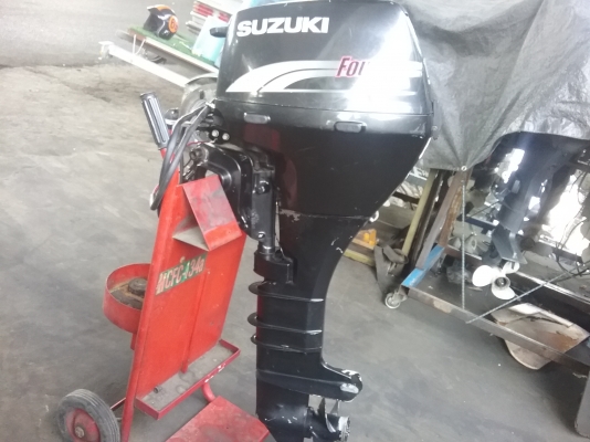 ขายเครื่องsuzuki 15 fourstroke หาง21
