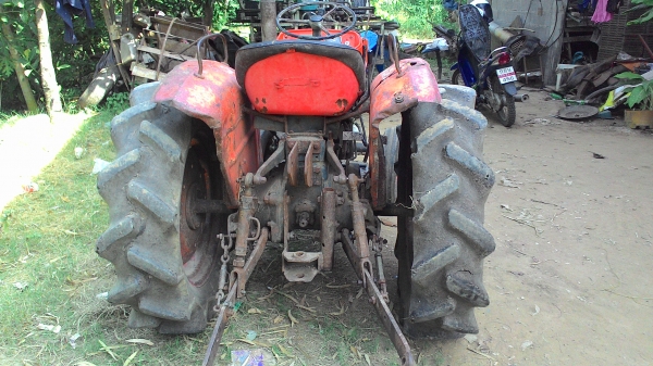 คูโบต้าL2000 มีบริการจัดส่งใด้ทุกจังหวัดครับตามตกลงกัน