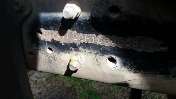 ขาย 6 ล้อฮีโน่ 120 แรง เครน 3.3 ตัน ปี 2546 สภาพเดิม จัดแนนท์ได้ครับ  สนใจติดต่อได้ 081-9420141  ,  081-5715326