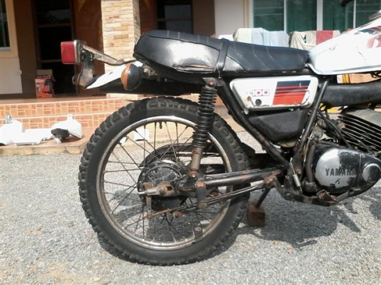 ขาย DT100 ไม่มีเอกสารออกใบซื้อขายเครื่องดีอะไหล่เดิมมาครบสภาพพร้อมใช้รถเดิมแห้งๆราคาเบาๆ 7500 บาท ขาย DT100 ไม่มีเอกสารออกใบซื้อขายเครื่องดีอะไหล่เดิมมาครบสภาพพร้อมใช้รถเดิมแห้งๆราคาเบาๆ 7500 บาท