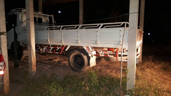 ขายรถบรรทุก 6 ล้อ ISUZU รุ่น NMR85H5FAH