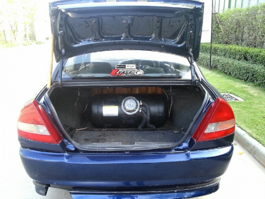 ขายมิซู ท้ายเบนซ์ ปี97 เครื่อง1.5 เกียร์ออโต้ ติดแก๊สแล้ว เอกสารครบพร้อมโอน