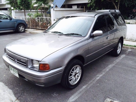 นิสสัน NV เกียร์Auto  ปี2000 สีสวย เครื่องแน่น แอร์เย็น ช่วงล่างเงียบ