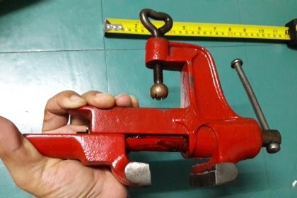 ขายปากกาจับชิ้นงานเยอรมัน สีแดงสดMade in GERMANY. ขายปากกาจับชิ้นงานเยอรมัน สีแดงสดMade in GERMANY.