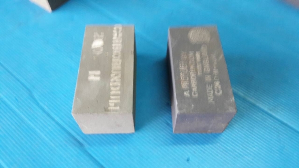 ขายหินลับมีดตราคนป่าอังกฤษแท้เก่าเก็บ Made in England.