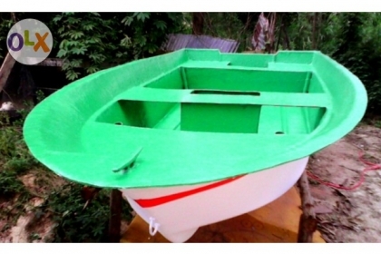 เรือไฟเบอร์ 13 ฟุ๊ต มีห้องปลาเป็น ขายถูกๆ