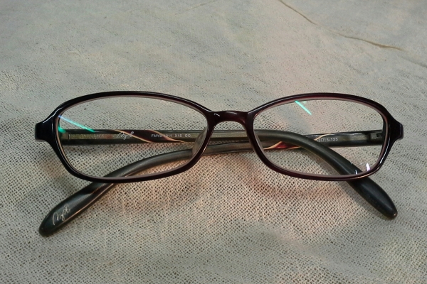 แว่นสายตายาวอเมริกันที่ไม่เหมือนใคร My made in USA