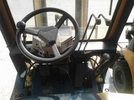 ขาย รถโฟล์คลิฟท์ KOMATSU รุ่น FD15L-15