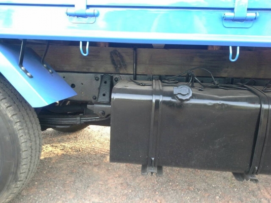 ISUZU6ล้อ หัวการ์ตูน กระบะเหล็ก  (ป้ายไม่ติดเวลา) เครื่องดี ครัทซีสวย พวงมาลัยพาวเวอร์ กระจกไฟฟ้า ขาย 300,000 บาท ศุภากร 081-1903107, 081-4252943