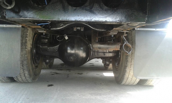 รถฮีโน่ 12 ล้อ ท้ายลาด ( เปอร์เฟีย. )  320 แรงม้า. ปี 53    สนใจติดต่อ  081 - 6079515