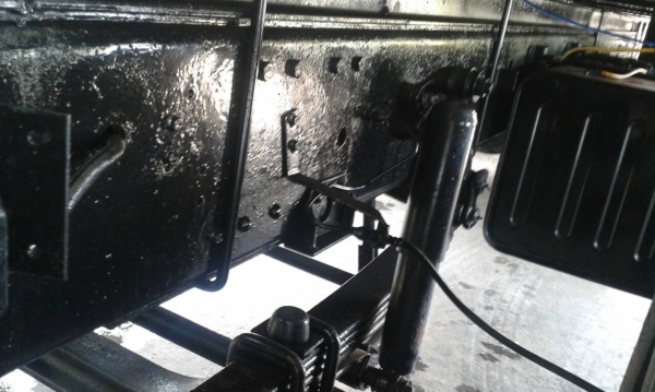 รถฮีโน่ 12 ล้อ ท้ายลาด ( เปอร์เฟีย. )  320 แรงม้า. ปี 53    สนใจติดต่อ  081 - 6079515