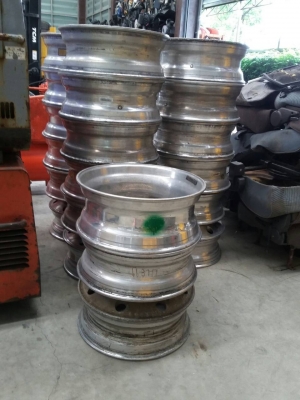 กะทะล้อ