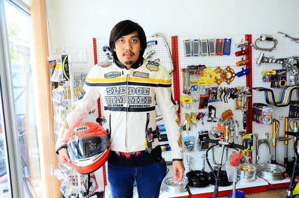 #จัดโปโมชั่นต้อนรับปีใหม่ 2016.ต้อนรับหน้าหนาว เสื้อ ออกทริป ของเข้า Yellow corn   ยี่ห้อ JAPAN ของนำเข้า เสื้อ YELLOW CORN ของแท้ 100 \%