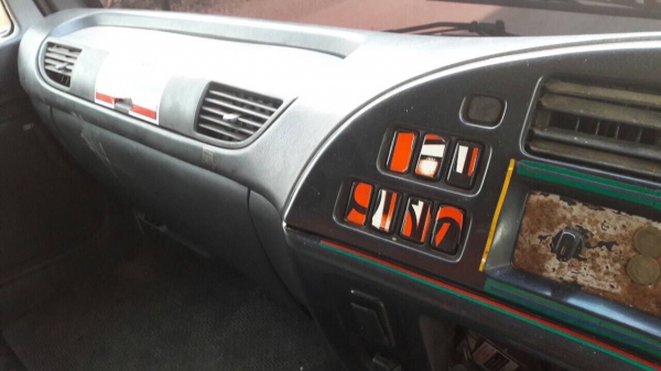 รถอีซุซุ 10 ล้อดั้ม FXZ 270 แรงม้า ปี 39.   สนใจติดต่อ  081 - 6079515