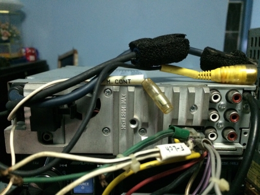 Alpine DVA-9861E 24BIT DVD-RW MP3-RW CD-RW FMคลื่นไทย ปรีเอ้า3ชุด Video out 1ชุด ช่องOptical 1ช่อง มือ2