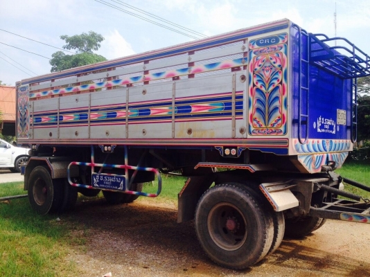 ขายสิบล้อพร้อมพ่วง