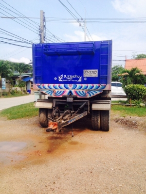 ขายสิบล้อพร้อมพ่วง