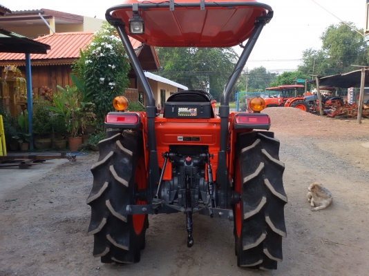 ปัญญาแทรคเตอร์..จัดมาให้ครับ ด่วน!!!คูโบต้า L3608 พร้อมใบมีดคานบน พร้อมผาน6 ตราช้าง ยางหลังใหม่ จัดส่ง อ.โพทะเล จ.พิจิตร