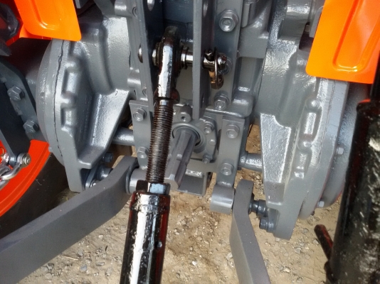 ปัญญาแทรคเตอร์..จัดมาให้ครับ ด่วน!!!คูโบต้า L3608 พร้อมใบมีดคานบน พร้อมผาน6 ตราช้าง ยางหลังใหม่ จัดส่ง อ.โพทะเล จ.พิจิตร