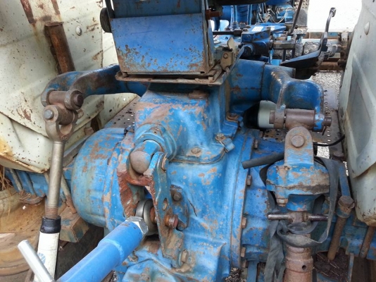 แทรกเตอร์ฟอร์ด 6600 T5 เต็มตัว ใบมีดหน้า CMT หลัง CMT เล่มทะเบียนพร้อม