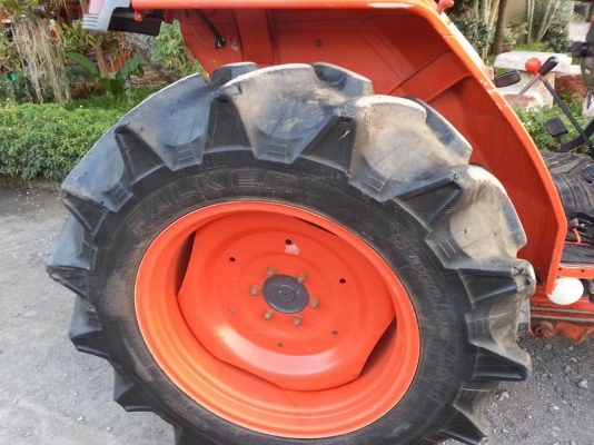 นางฟ้าออกจากไร่มัน....คูโบต้า L4508 DI ผลิต JAPAN ใบมีดดันหน้าตราช้าง