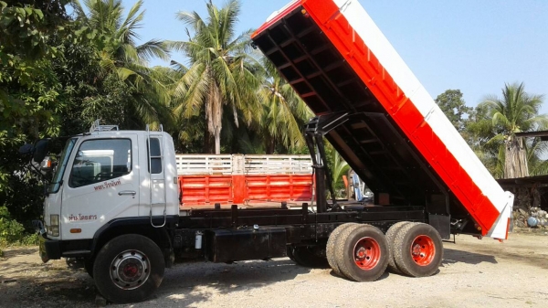 ขายรถสิบล้อ fn627ดัม