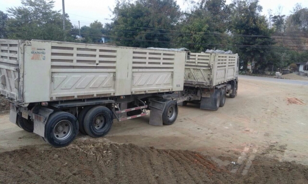 ขายด่วน !!!รถ 10 ล้อพ่วง Isuzu ปี 2553 ดั๊มสามมิตร + ลำโพง 360 แรงม้า ขาย 2,400,000 (ติดต่อ ธวัชชัย 086-1173074) ขายด่วน !!!รถ 10 ล้อพ่วง Isuzu ปี 2553 ดั๊มสามมิตร + ลำโพง 360 แรงม้า ขาย 2,400,000 (ติดต่อ ธวัชชัย 086-1173074)