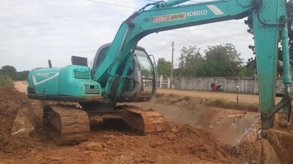 ขายรถขุดแบ็คโค โกเบลโก้sk120-5มาร์คไฟว์ซุปเปอร์ เก่านอก4ปี ทำงานน้อยหมื่น ชม. บูมสวยเดิม เอวแน่น เครื่องแน่นพร้อมทำงาน บูชสลักอัดใหม่ โซ่ใหม่ บุ้งกี้ใหม่